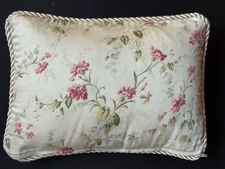 RALPH LAUREN Sateen DECORATIVE Down PILLOW Floral Roses SHABBY FLOWERS Velvet