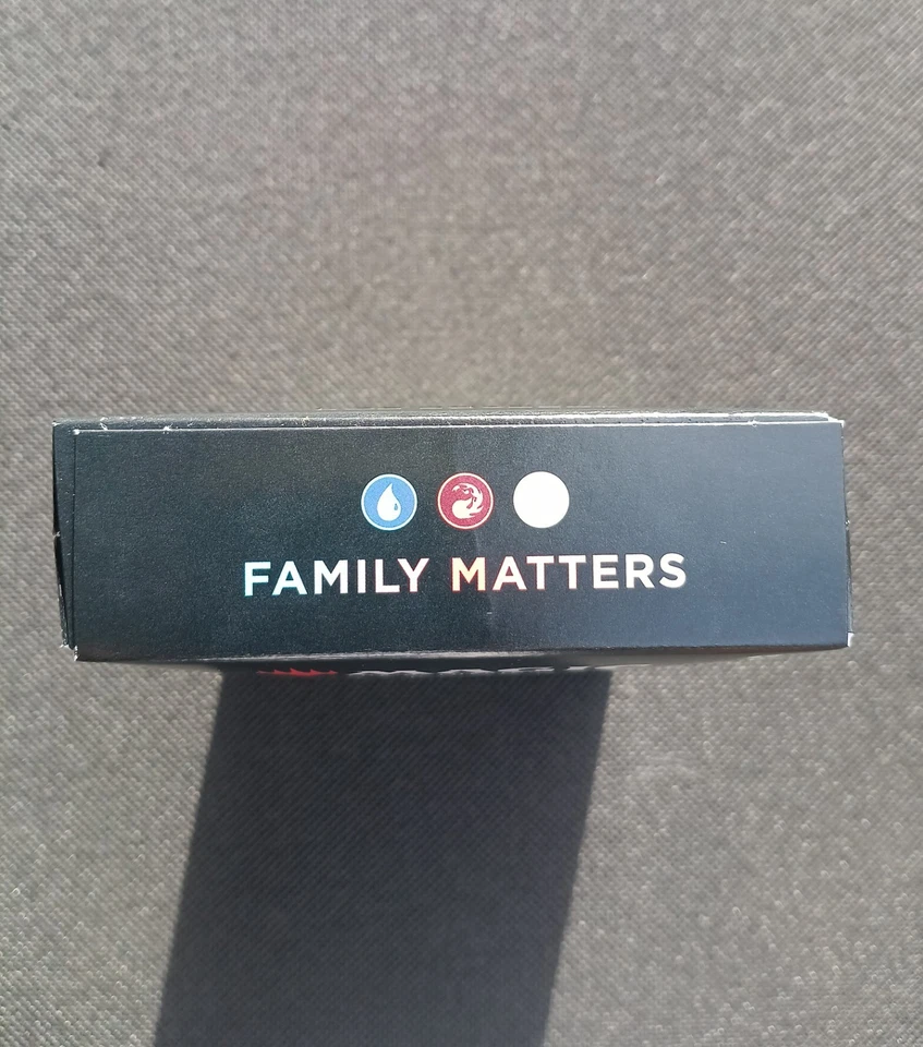 Magic Mazzo Commander "Family Matters" Bloomburrow Inglese Sigillato Deck ENG - Immagine 4 di 4