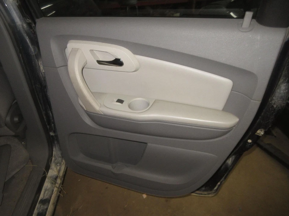 Used Ignition Switch fits: 2009 Chevrolet Traverse w/o power adjustable steering Foto 2 de 4