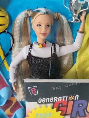 Barbie！！ Barbie COOL LOOKZ BARBIE Doll SEALED Mattel C0419 Trendy