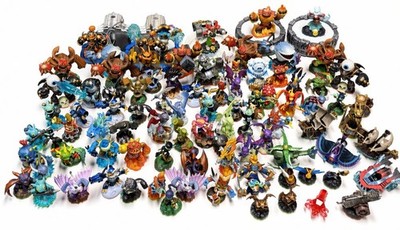  Huge Skylanders Lot 110+ Figures, 5 Portals, Vehicles Trap Team Swap Giants