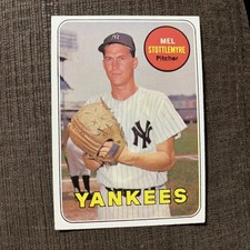 1969 Topps Yankees Pitcher Mel Stottlemyre #470 Baseball Card
