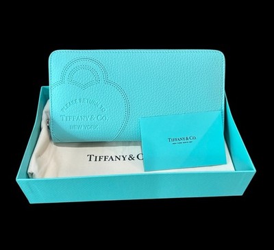 Tiffany & Co. Return to Tiffany Blue Pebbled Leather Large Zip