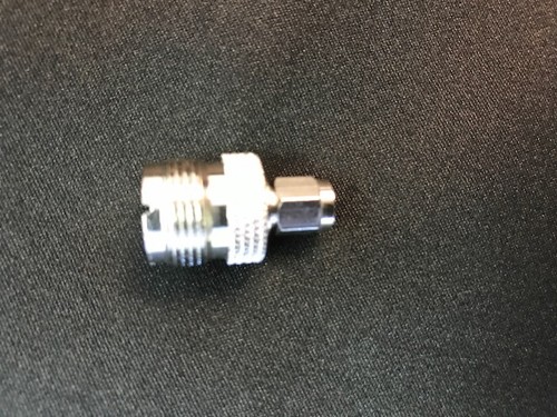 UHF FEMALE TO SMA MALE RF ANTENNA ADAPTER 40828 - Picture 1 of 2