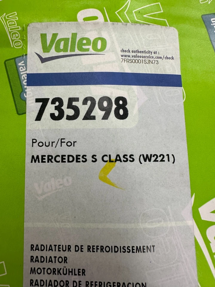 Genuine Mercedes-Benz CL550 S350 S400 Radiator 735298 Valeo - Image 4 of 4