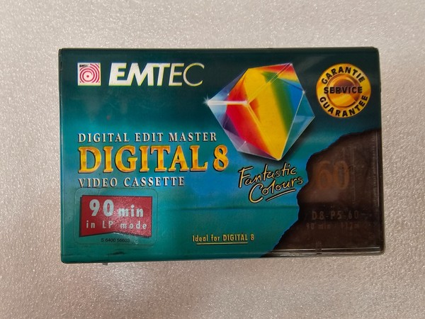 EMTEC DIGITAL EDIT MASTER DIGITAL 8 VIDEO CASETE