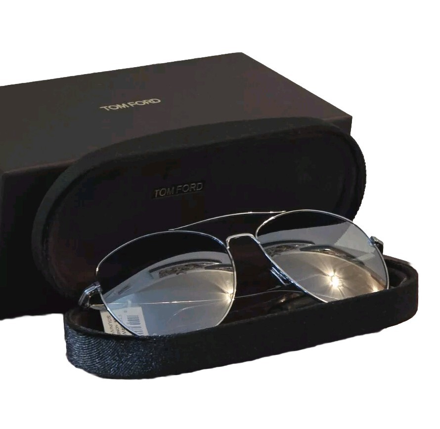 Tom Ford Milla Gradient Aviator Sunglasses Silver Violet  display picture 3