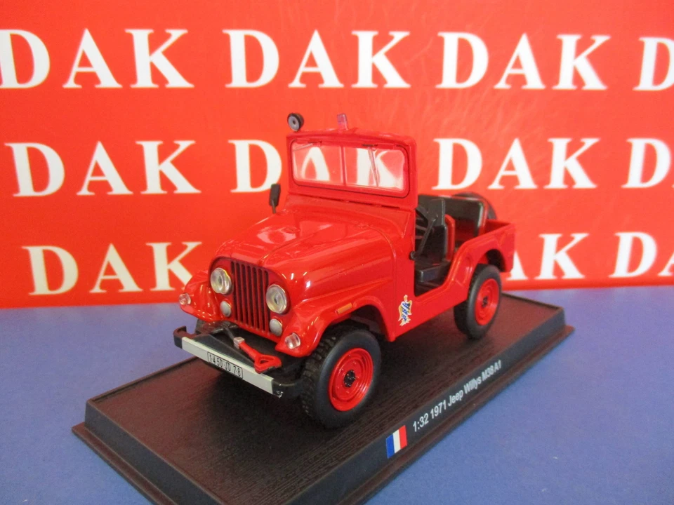 Die cast 1/32 Modellino Auto Pompieri Willys Jeep M38 A1 France 1971 - Immagine 2 di 3