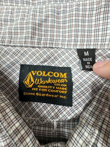 Volcom Shirt Mens Medium Gray Plaid Workwear Long Sleeve Button Front Logo - Picture 4 of 9