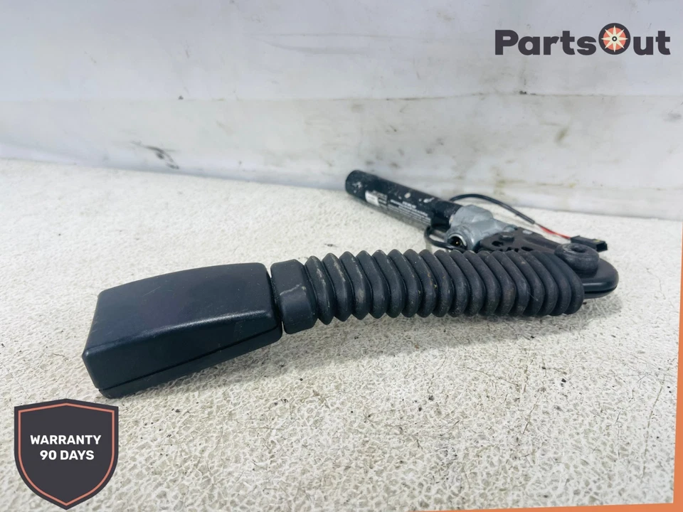 2013-2015 BMW 750LI F02 FRONT RIGHT SIDE SEAT BELT SEATBELT BUCKLE BLACK OEM - Изображение 4 из 4