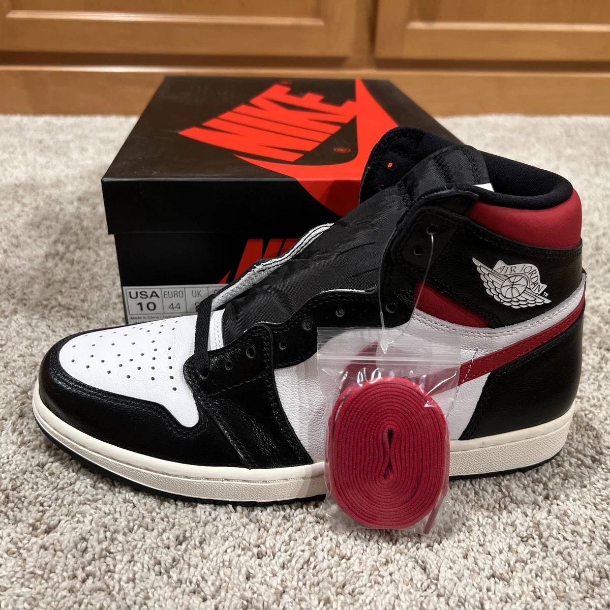 Jordan 1 Retro OG High Black Gym Red for Sale | Authenticity