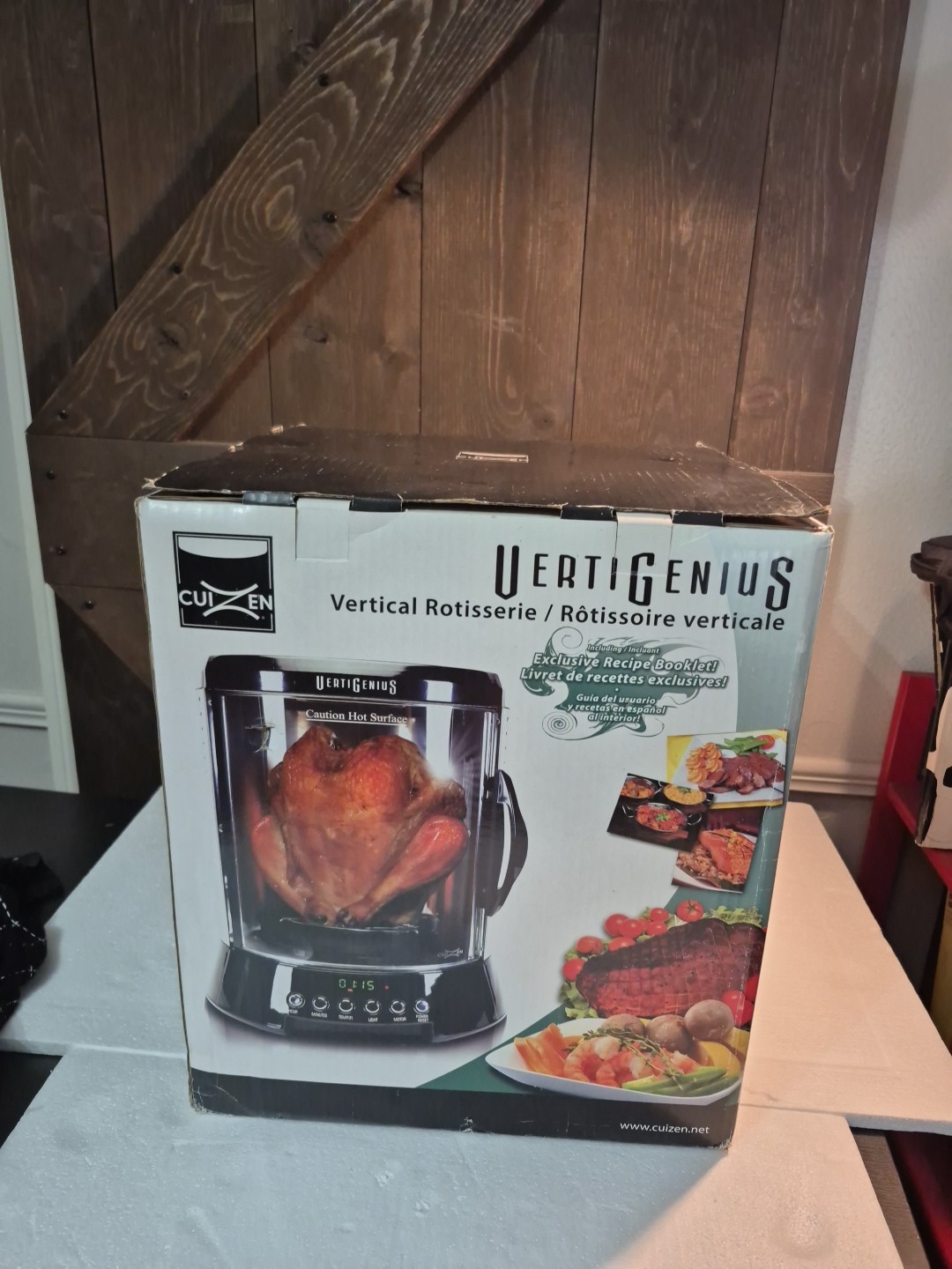 Cuizen CUI76278 Vertigenius countertop Vertical Rotisserie oven Brand New!