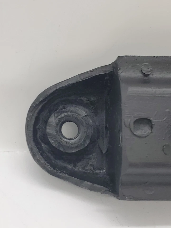 Крепление торсиона 2797 для Chevy S10 Blazer 91-94 Jimmy 89-93 Carquest - Изображение 2 из 4