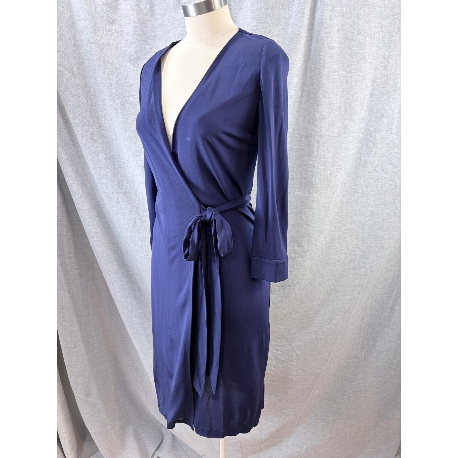 Diane von Furstenberg Navy Julian Wrap Dress 2 Long Sleeve Office Classic DVF