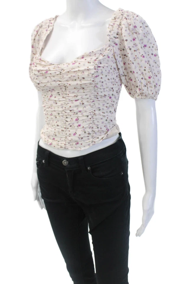 Blusa corta ASTR para mujer con estampado floral multicolor talla extra pequeña Foto 2 de 4