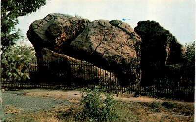 Judge's Cave, West Rock, New Haven, Cromwellian judges, Charles I, Postcard