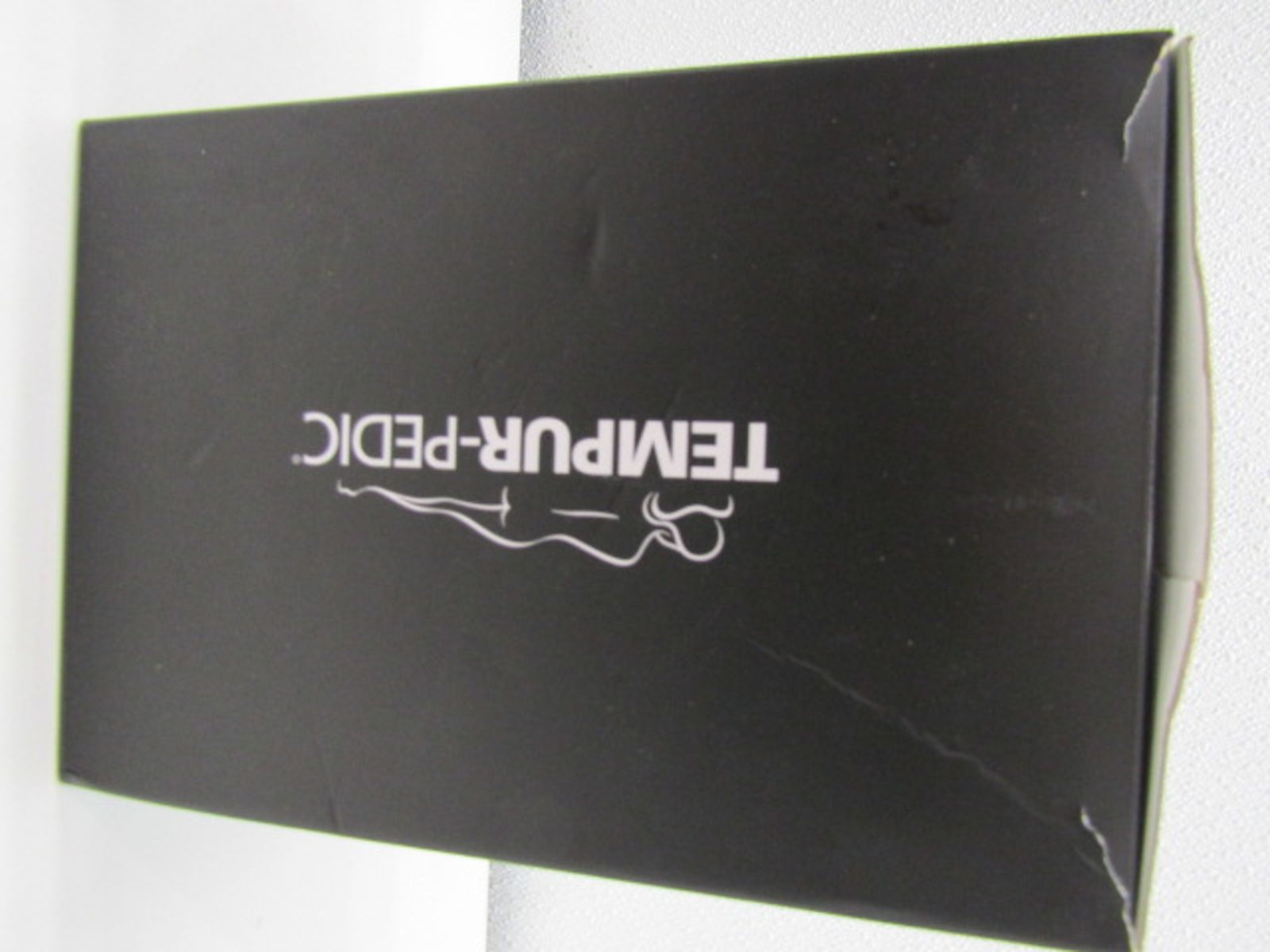 TempurPedic TempurProtect Breeze Cooling Mattress Protector Queen