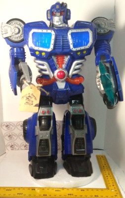HAP- P -KID TOY GROUP LARGE WALKING LIGHT UP ROBOT, TRANSFORMER 14''