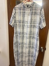 dress 3xL