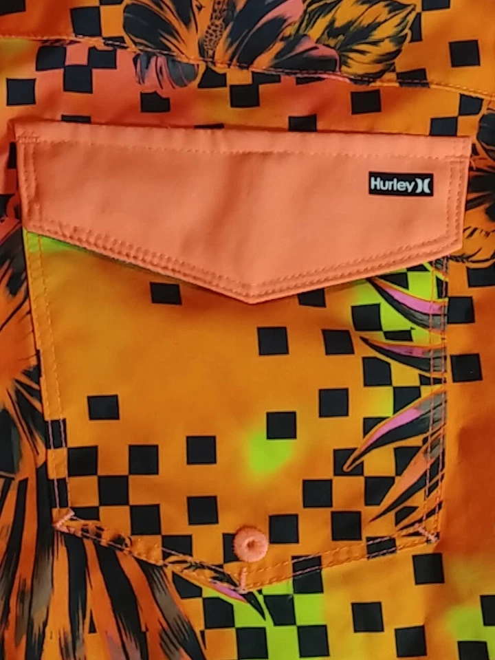 Hurley Boys Youth Board Shorts Size 20/30 Preowned - Image 3 of 4