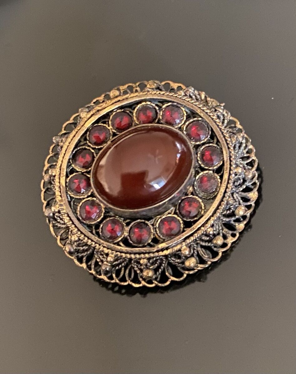 Carnelian & Garnet Brooch Carnelian & Garnet Brooch