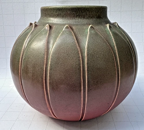 Arts & Crafts rookwood pottery Vase Sculpted Leaves 1912