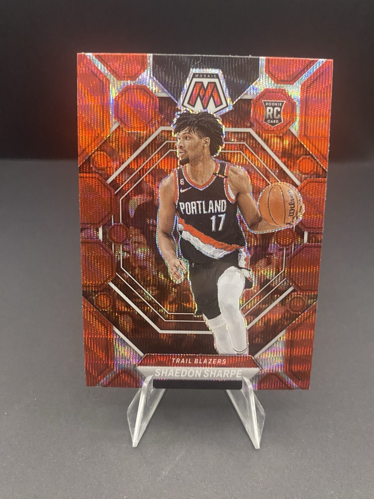 2022-23 Panini Mosaic - Rookies Shaedon Sharpe #213 Red Wave Mosaic Prizm (RC)