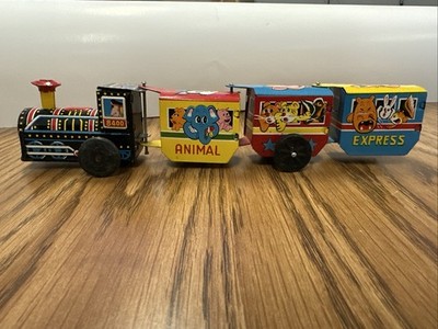 VINTAGE TIN LITHO TOY  TRAIN  ANIMAL EXPRESS  Friction Powered Made In Japan