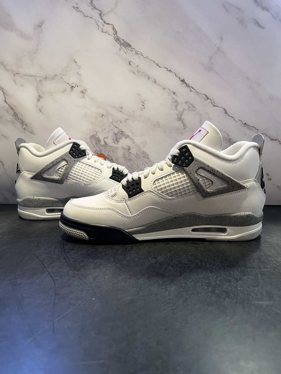 靴 28 Nike Air Jordan 4 Retro White/Cement Air Jordan 4 Retro 'White Cement Grey' Release Date. Nike SNKRS