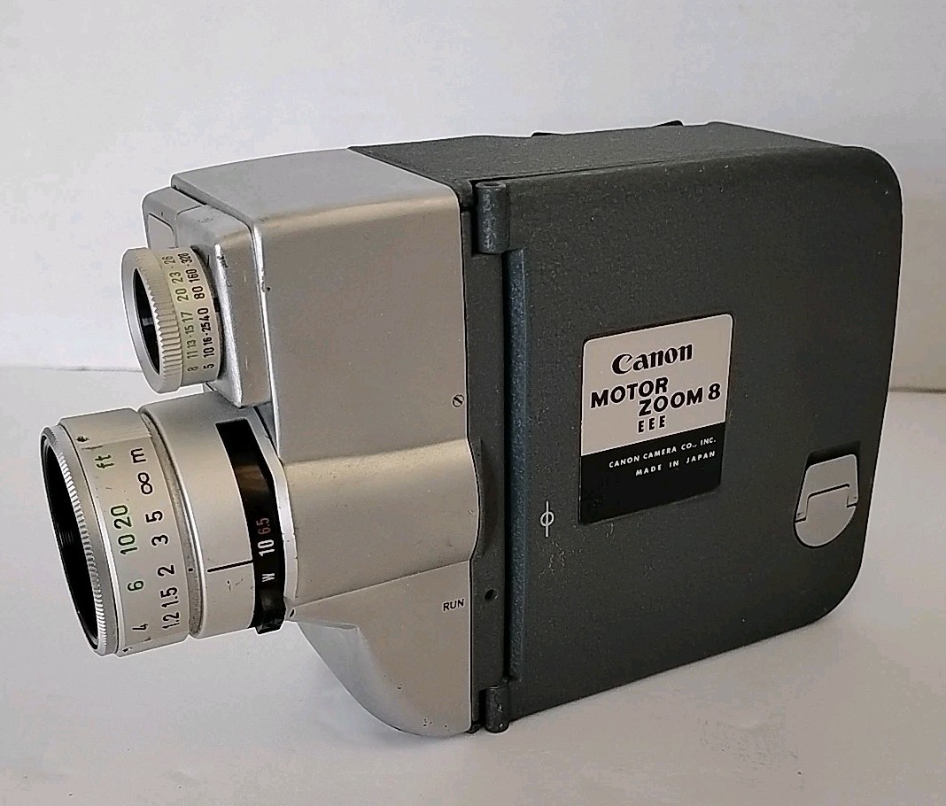レトロフィルムカメラ　Canon Moter Zoom 8 EEE レトロフィルムカメラ Canon Moter Zoom 8 EEE Canon Motor Zoom
