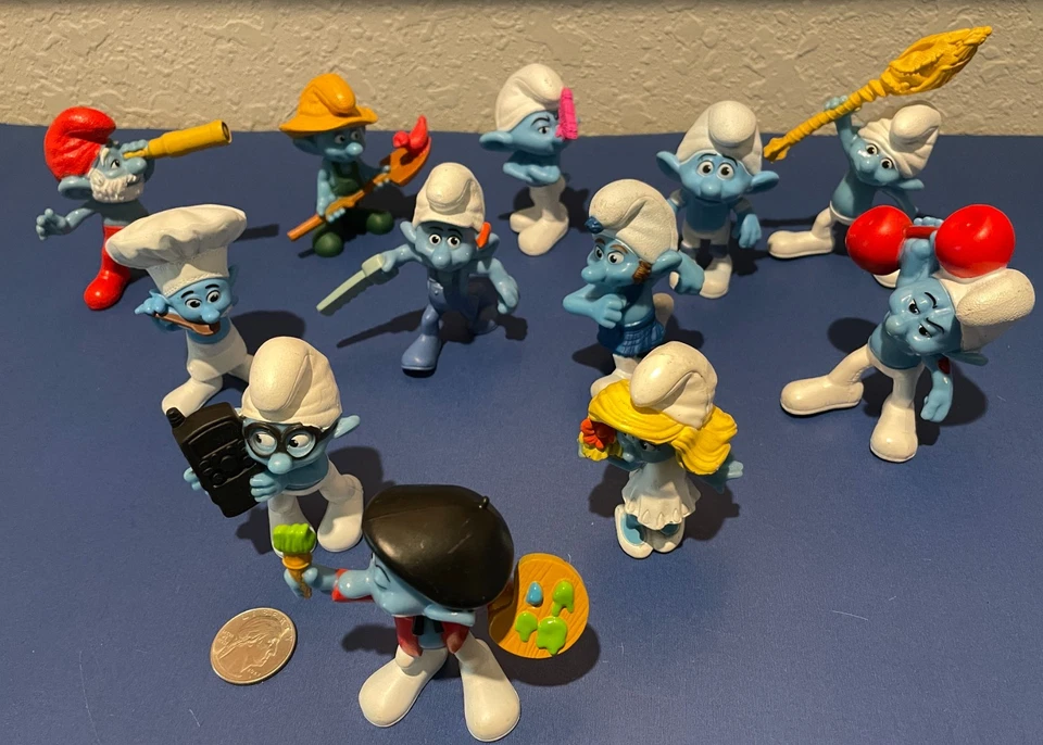 The Smurfs 2011 McDonald's Happy Meal Toys NEW or USED Peyo - Image 3 of 4