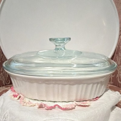 CorningWare French White Oval Stoneware Casserole Dish 1-1/2 qt With Lid White