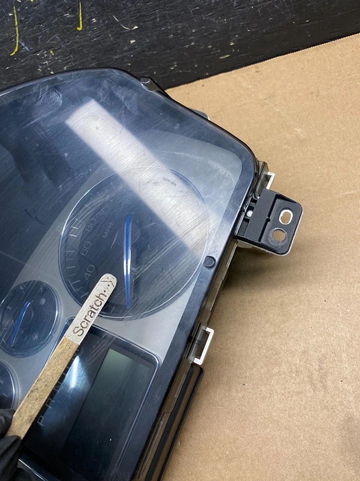 Cadillac Escalade 2008 instrumento velocímetro calibre S6307 DG Foto 2 de 4