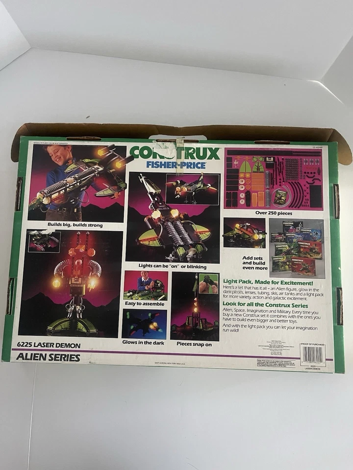 Fisher-Price Construx The Action Building System 6225 Laser Demon Alien Series - Image 3 of 4
