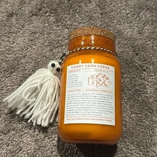 Charming Farmhouse DW Home Candy Corn Fudge Scented Single Wick Candle 12.4 oz