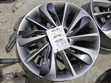 2020-2023 Buick Encore GX Wheel Rim 18x7-1/2 Silver w/Black Inserts 10 Spoke