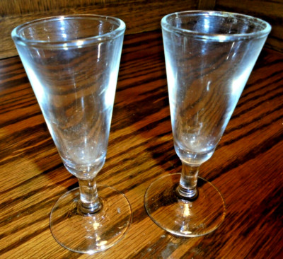 Set 2) Small Mid-Century Vintage Clear Sherry/Shot Stemmed Glasses H= 4''     103