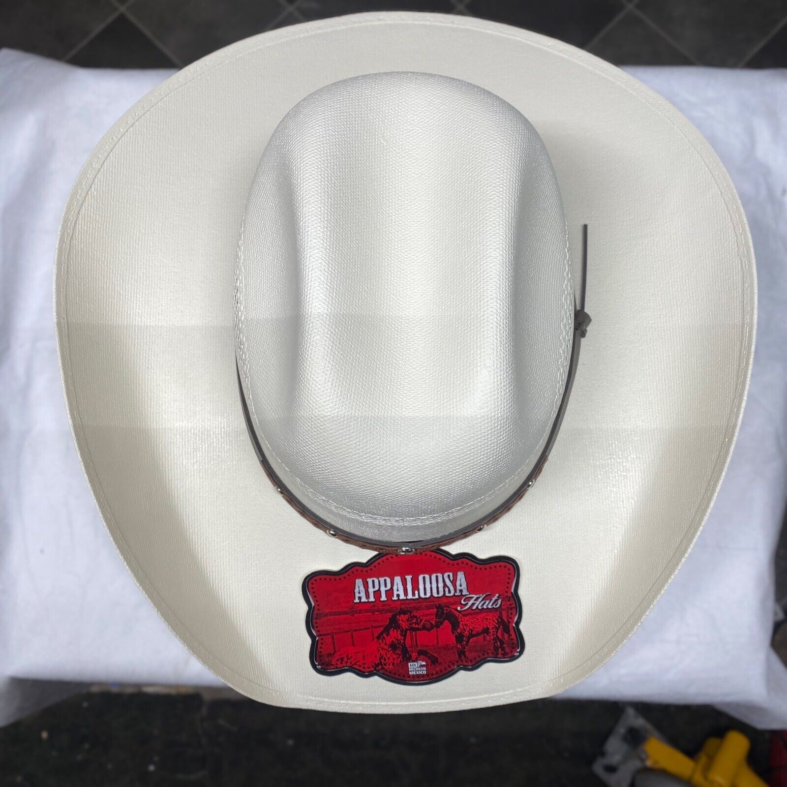 Men’s White Western Cowboy Hat. Sombrero Vaquero De Hombre Blanco.