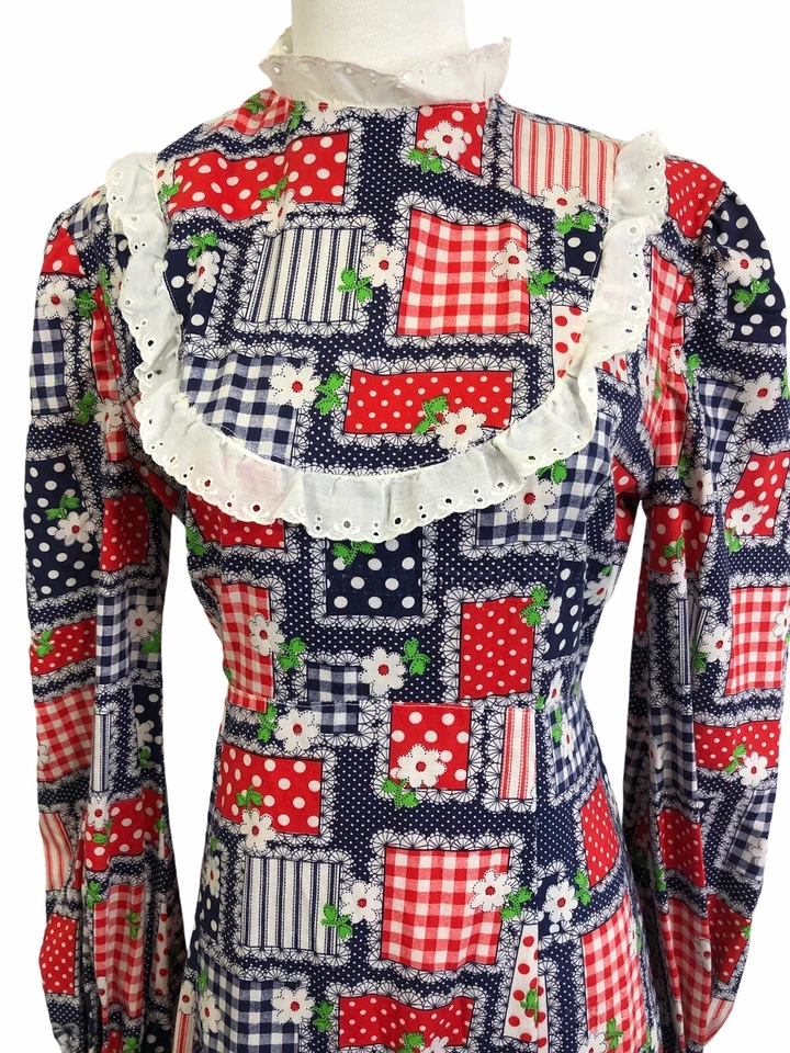 Vtg 70s Patchwork Maxi Dress Size Small Prairie Pioneer Hippie Daisy Lace Yoke - Image 2 of 4