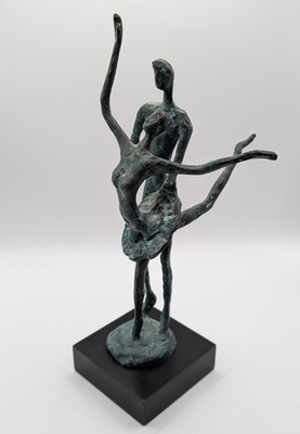 Vintage Modernist patiniertes Metall Bronze Studie von zwei Tänzern auf quadratischem Sockel