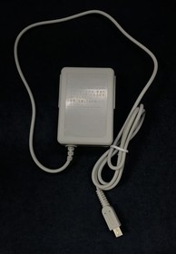 Nintendo 3DS Flare Red Console  w/ Charger & SD 2GB