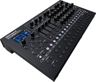 Roland SH-4D Future Retro Synthesizer and Sound Module