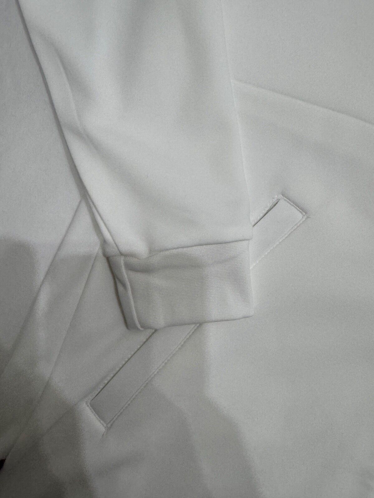 Picture 4 of 9