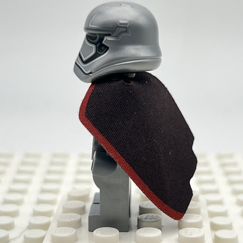 LEGO STAR WARS Capitana Phasma Minifigura SW0904 (75201) - Imagen 3 de 12