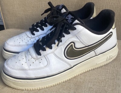 NIKE AIR FORCE 1 '07 LV8 Spurs NBA White & Black Athletic Shoes Men s 9.5 Swoosh