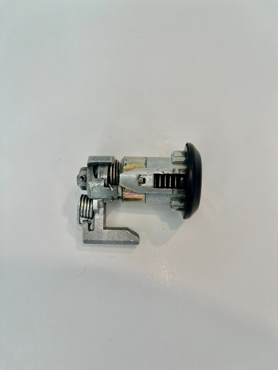 BMW 3 Series E30 Door Lock Cylinder Left Repair Component 