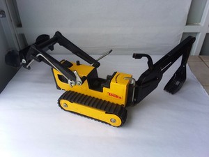 steel tonka excavator