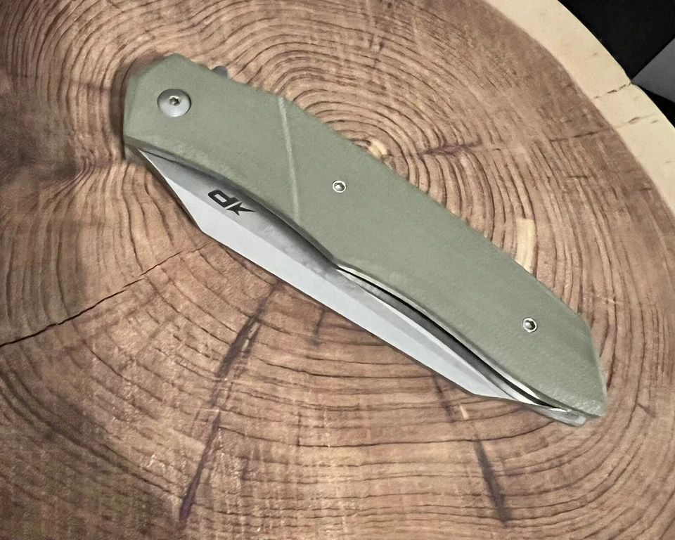 PATRIOT BLADEWERX WOLFE DESIGN, LINER LOCK 970 AMBASSADOR S35VN Blade G10 Handle - Image 3 of 4