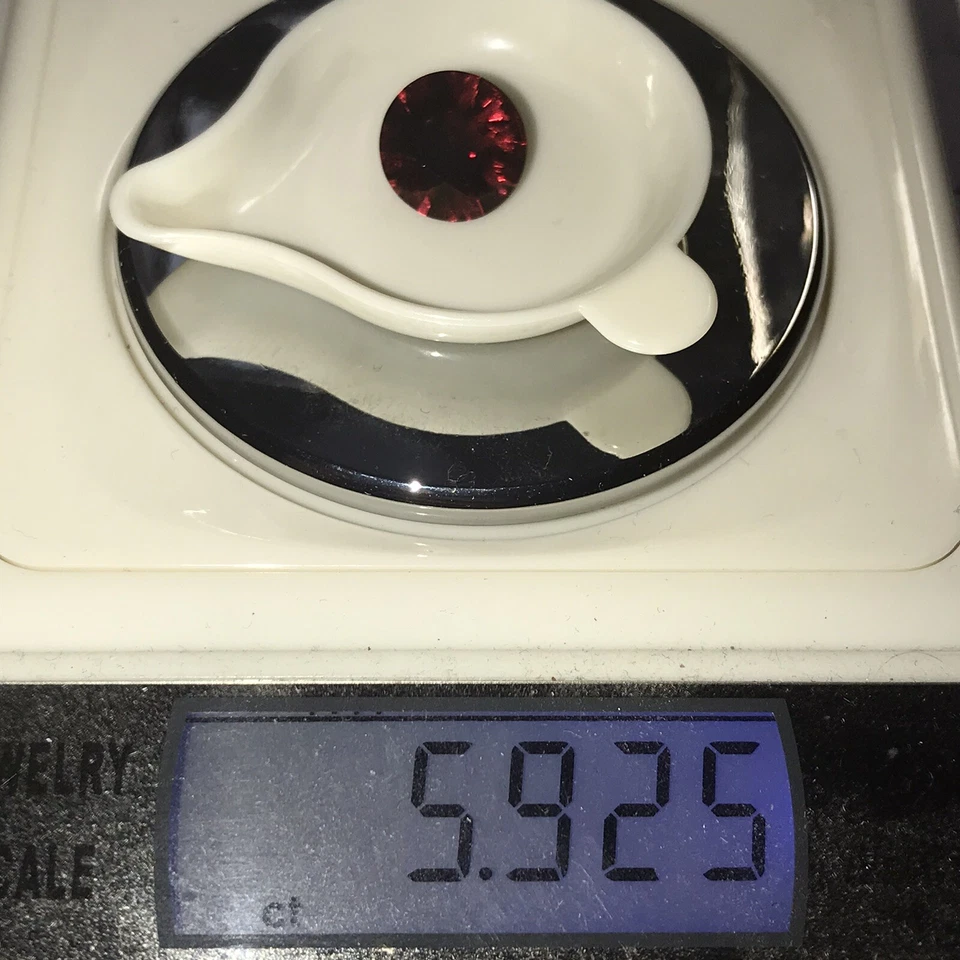 Garnet Gemstone Natural Loose 5.92 Carat Round Cut Gem Genuine 12mm - Image 4 of 4