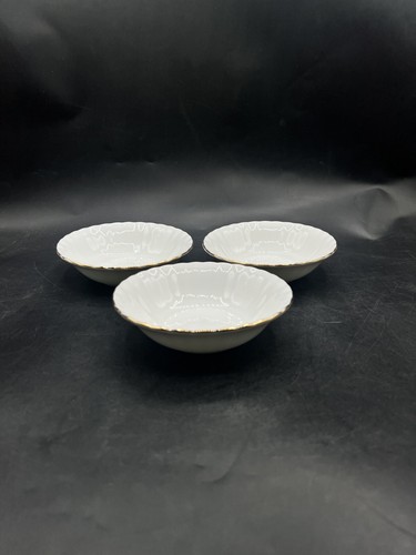 3 Royal Albert Val D'Or Bone China Fruit Dessert Bowls England 5 1/4” 2nd Qualit - Picture 2 of 12